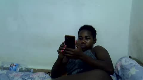 Snapshot of hotagrace chatting on 10-24-25, 07:32 hotagrace online show from 10-24-25, 07:32