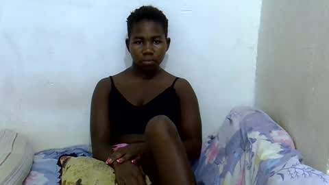 Snapshot of hotagrace chatting on 10-25-25, 06:35 hotagrace online show from 10-25-25, 06:35