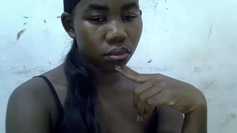 Snapshot of hotagrace chatting on 02-12-26, 10:32 hotagrace online show from 02-12-26, 10:32