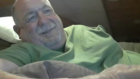Snapshot of hotandhornyxxx1 chatting on 06-11-26, 06:28 Hot and Horny online show from 06-11-26, 06:28