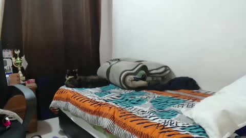 Hot and PowerHOPE U MISS ME online show from 12-28-24, 04:30