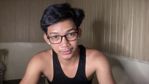 hotasian_jerome online show from 05-08-26, 11:48