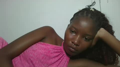 Snapshot of hotbabbee chatting on 07-01-26, 07:21 love online show from 07-01-26, 07:21