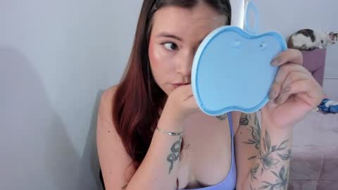 Snapshot of hotbbcwife chatting on 05-29-26, 08:29 lesly and ander online show from 05-29-26, 08:29