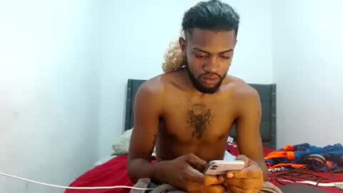 Snapshot of hotbody22_ chatting on 05-02-26, 05:29 hotbody22_ online show from 05-02-26, 05:29