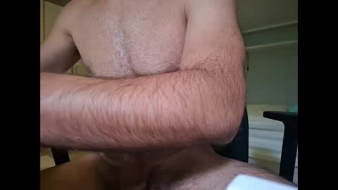 Snapshot of hotboy975334 chatting on 09-20-25, 05:14 Alp online show from 09-20-25, 05:14