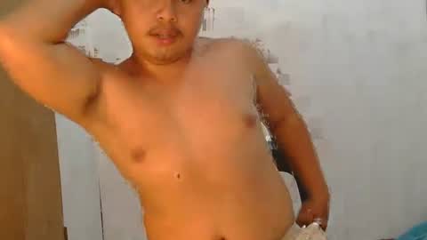 Snapshot of hotboy_bigboy chatting on 02-17-26, 12:34 hotboy_bigboy online show from 02-17-26, 12:34