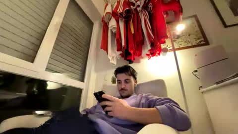 hotboyfuck9 online show from 03-18-26, 07:50