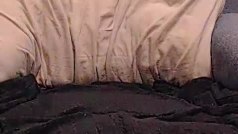 Snapshot of hotcam96 chatting on 01-02-25, 04:35 hotcam96 online show from 01-02-25, 04:35