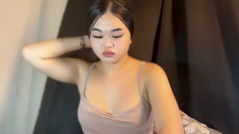 Aya online show from 11-16-25, 04:29