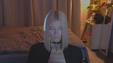 hotchubently online show from 03-07-25, 05:17