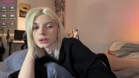 hotchubently online show from 09-23-25, 11:24