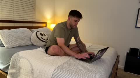 Snapshot of hotcockjock99 chatting on 09-28-25, 12:16 dtxduo online show from 09-28-25, 12:16