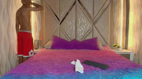 hotcouple_222 online show from 02-05-26, 07:24