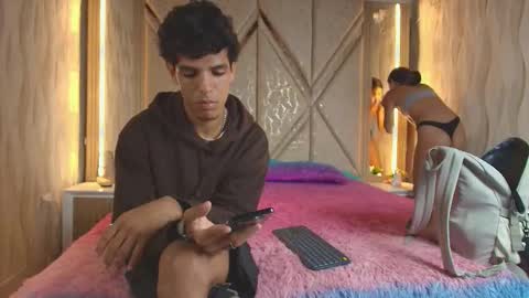 hotcouple_222 online show from 03-03-26, 07:25