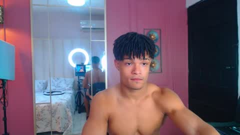 Snapshot of hotcrew_ chatting on 06-17-26, 06:53 Hussain aaron and Ekko online show from 06-17-26, 06:53