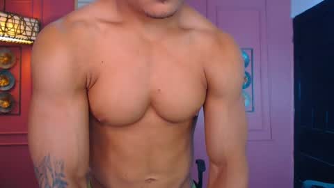 Snapshot of hotcrew_ chatting on 06-24-26, 07:35 Hussain aaron and Ekko online show from 06-24-26, 07:35