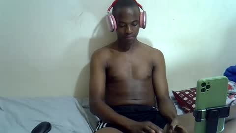 Snapshot of hotcum256 chatting on 04-28-26, 01:38 hotcum256 online show from 04-28-26, 01:38