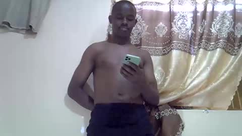Snapshot of hotcum256 chatting on 05-20-26, 07:36 hotcum256 online show from 05-20-26, 07:36
