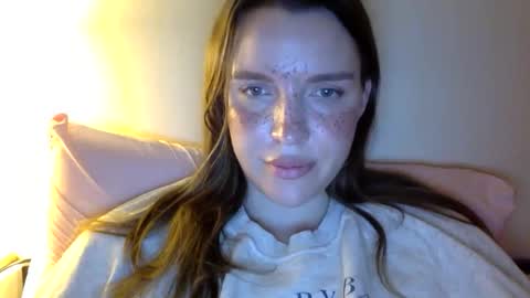 effy online show from 05-22-26, 10:04