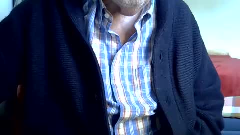 Snapshot of hotejok chatting on 05-11-26, 03:18 hotejok online show from 05-11-26, 03:18