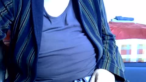 Snapshot of hotejok chatting on 06-20-26, 10:29 hotejok online show from 06-20-26, 10:29