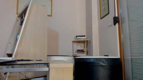 Erika  online show from 01-17-25, 11:29