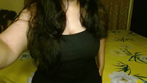 Snapshot of hoteliza6 chatting on 06-01-26, 04:31 Eliza i dont show face in any show online show from 06-01-26, 04:31