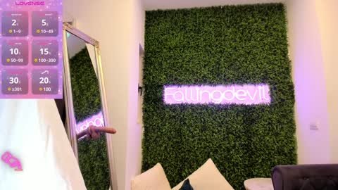 Snapshot of hotfallingdevil chatting on 02-06-25, 05:46 hotfallingdevil online show from 02-06-25, 05:46