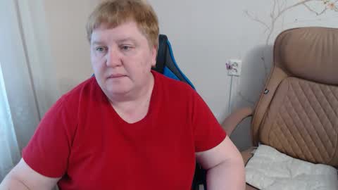 Snapshot of hotfiremommy chatting on 05-26-26, 05:09 LimonkaFire online show from 05-26-26, 05:09