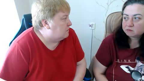 Snapshot of hotfiremommy chatting on 06-11-26, 08:56 LimonkaFire online show from 06-11-26, 08:56
