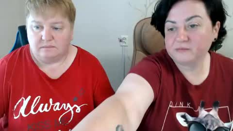 Snapshot of hotfiremommy chatting on 06-12-26, 08:46 LimonkaFire online show from 06-12-26, 08:46