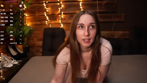 Snapshot of hotfrecklesgirl chatting on 03-16-26, 03:16 hotfrecklesgirl online show from 03-16-26, 03:16