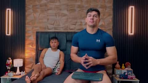 felipe  marcello online show from 11-17-25, 02:45