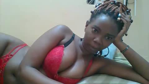 Queen online show from 11-01-25, 07:54