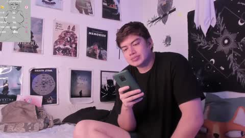 Sam and Nico online show from 01-26-25, 12:37