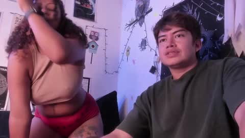 Sam and Nico online show from 11-08-25, 05:56