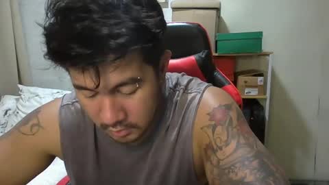 Snapshot of hothunkybear23 chatting on 12-02-24, 07:14 Khel online show from 12-02-24, 07:14