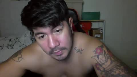 Snapshot of hothunkybear23 chatting on 12-05-24, 06:43 Khel online show from 12-05-24, 06:43