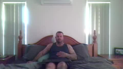 hotinhereaussie online show from 06-01-26, 08:43