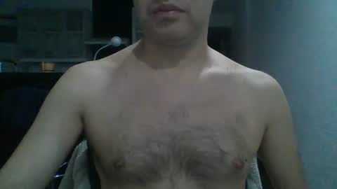 Snapshot of hotitan chatting on 06-21-26, 03:31 hottitan twitter Marianoshcam online show from 06-21-26, 03:31