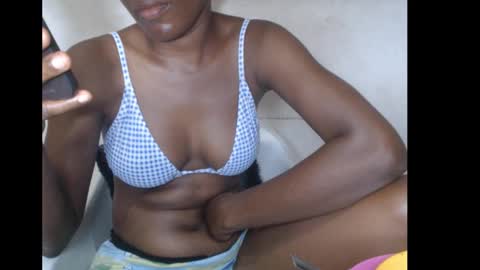 hotjessie0 online show from 11-21-25, 07:40