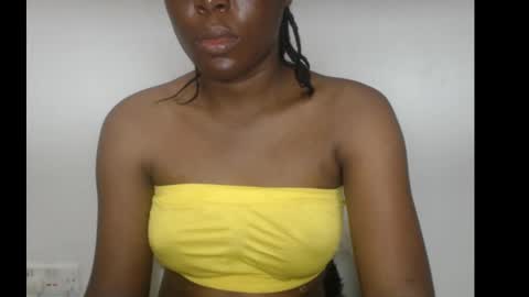 hotjessie0 online show from 03-01-26, 05:42