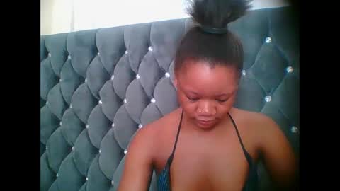 LOYCE online show from 12-22-25, 07:38