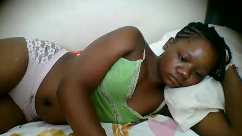 Snapshot of hotjeylee chatting on 04-19-26, 03:33 LOYCE online show from 04-19-26, 03:33