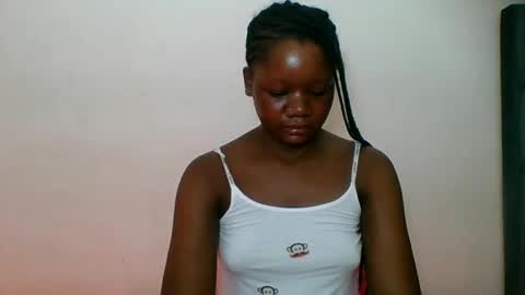 Snapshot of hotjeylee chatting on 04-27-26, 05:33 LOYCE online show from 04-27-26, 05:33