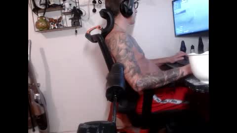 Snapshot of hotkinkytat chatting on 02-23-25, 10:20 hotkinkytat online show from 02-23-25, 10:20