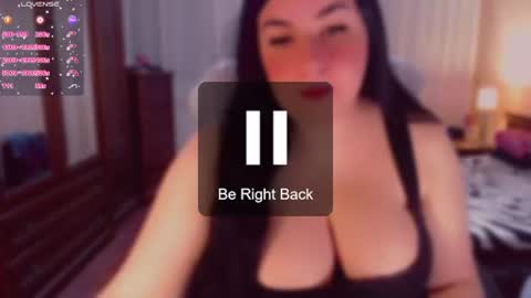 Snapshot of hotkittysquirt chatting on 06-20-26, 08:33 Angela online show from 06-20-26, 08:33