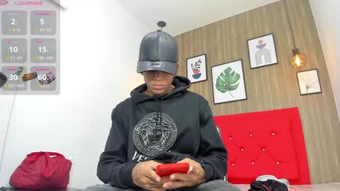 Hotkoljei online show from 12-10-24, 02:59