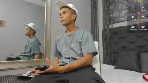 Hotkoljei online show from 01-10-25, 02:35